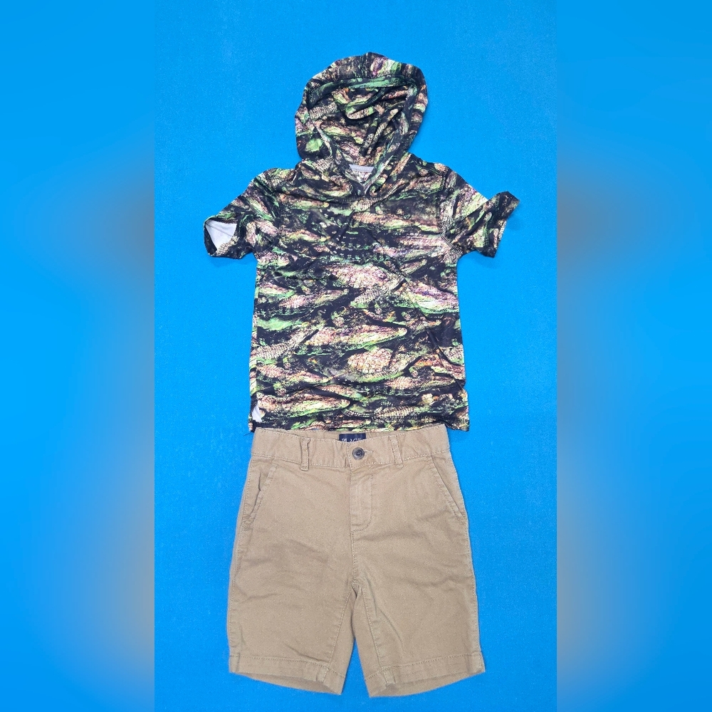 Reel Legends Freeline Croc UPF Hoodie W/ Tan Shorts Sz 5